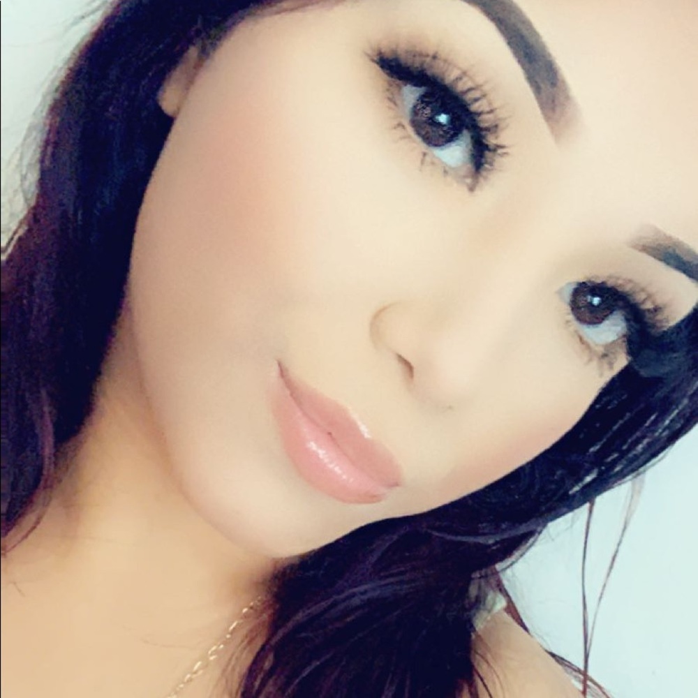 Meet your Posher, Luz